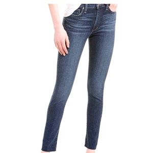 ✨Joes Jeans High-Rise Skinny Ankle Stretch Frayed Hem Color Amsterdam